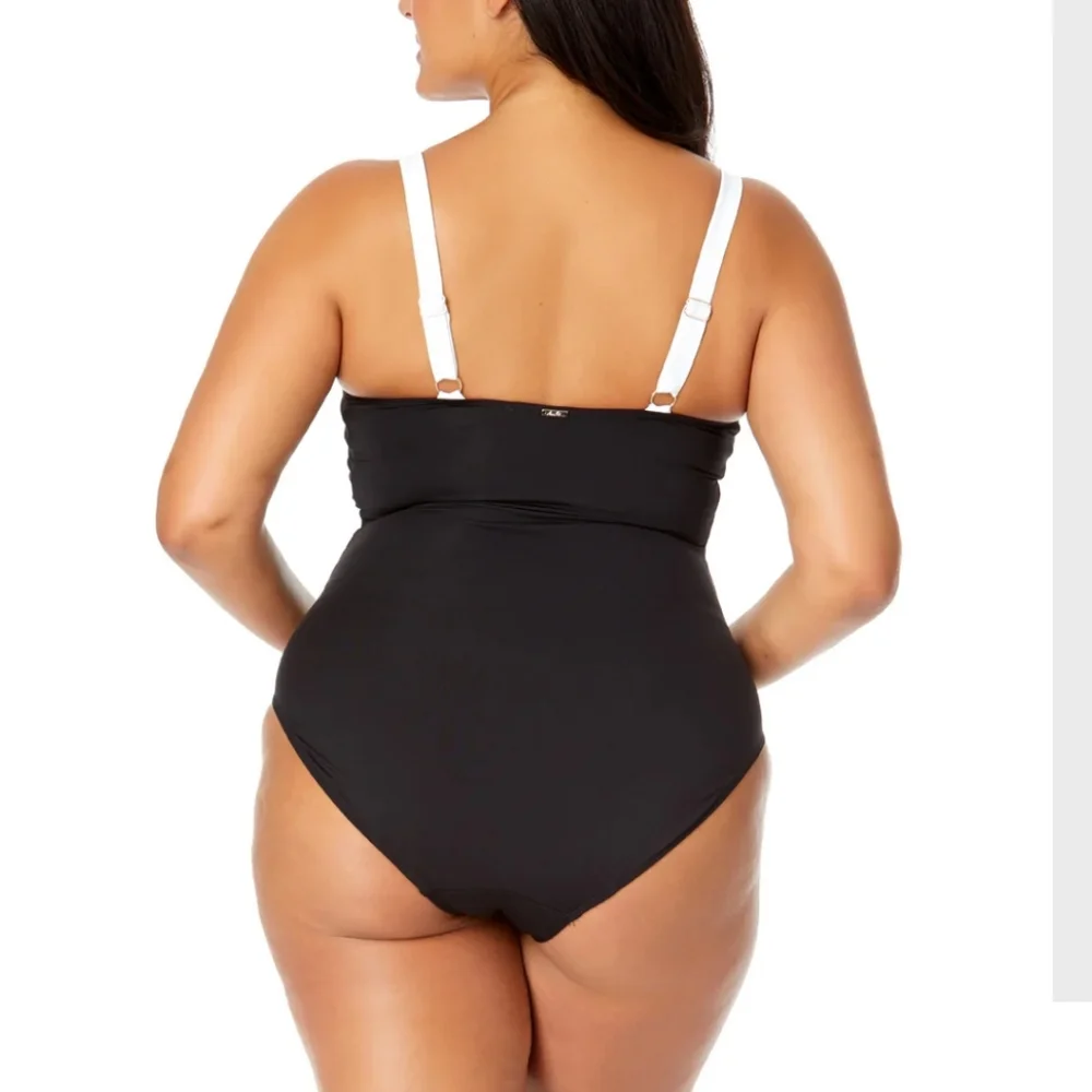 Anne Cole Black and White Swimsuit - Picture 2 of 5